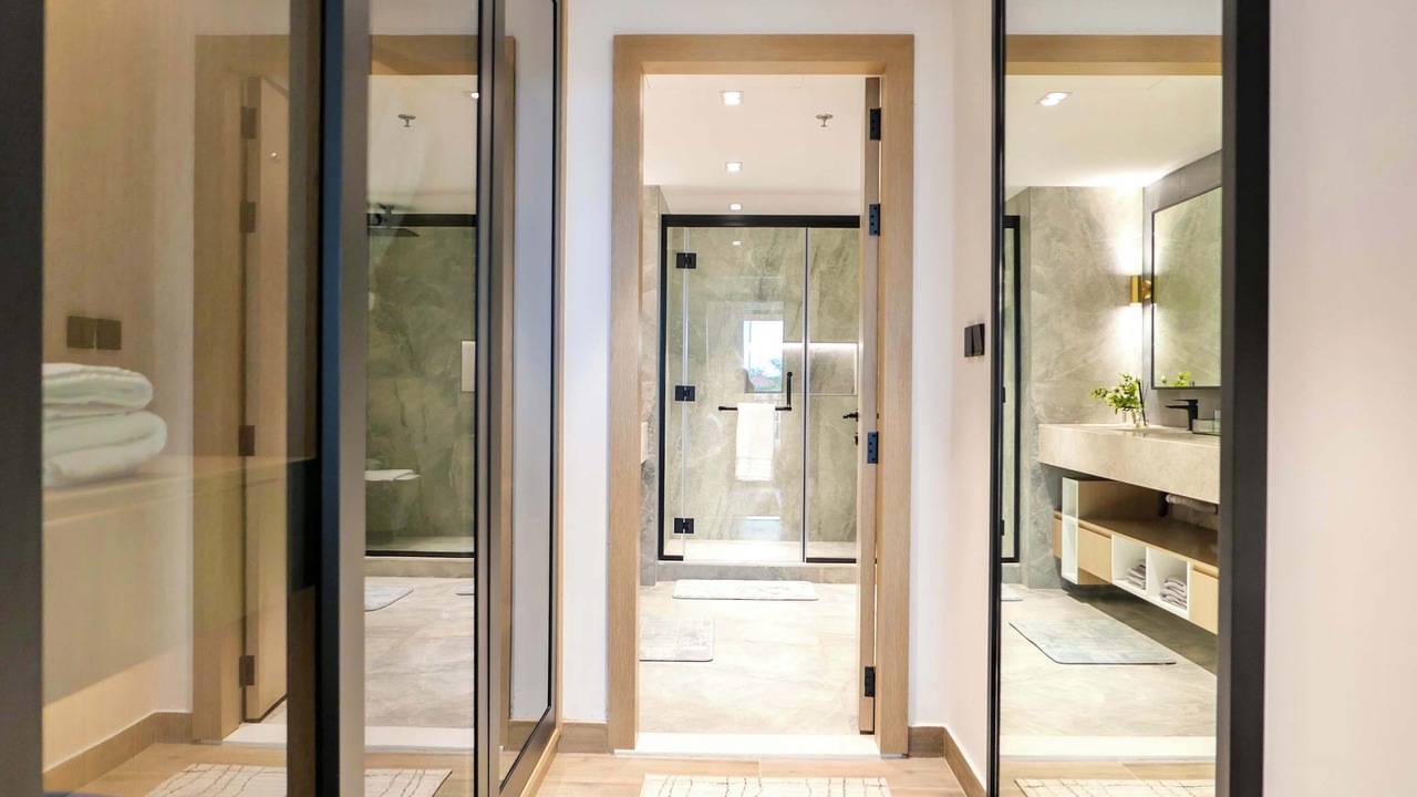 Photo of Bathroom in Palm Jumeirah