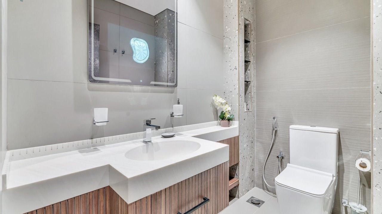 Photo of Bathroom in Jumeirah Lake Towers