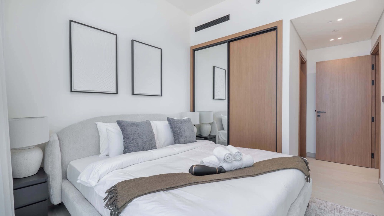 Photo of Bedroom in Jumeirah Village Circle
