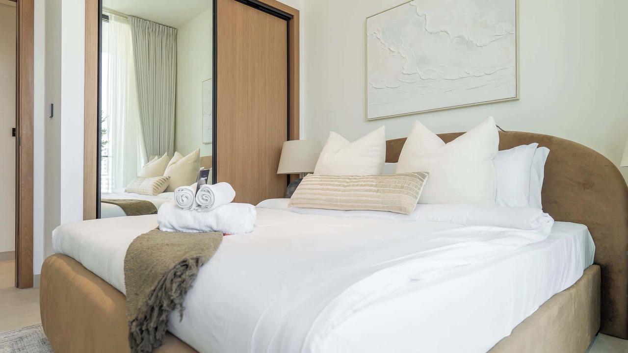 Photo of Bedroom in Jumeirah Village Circle