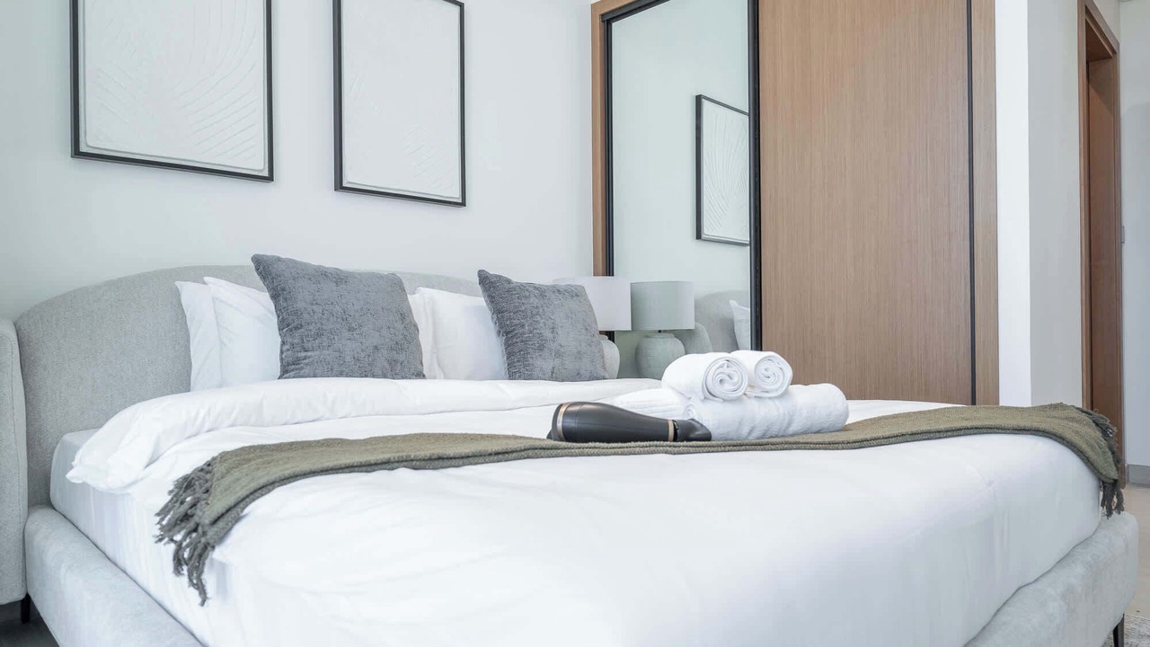 Photo of Bedroom in Jumeirah Village Circle
