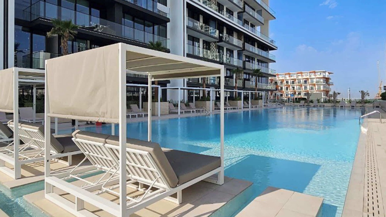 Photo of Outdoor in Jumeirah Village Circle