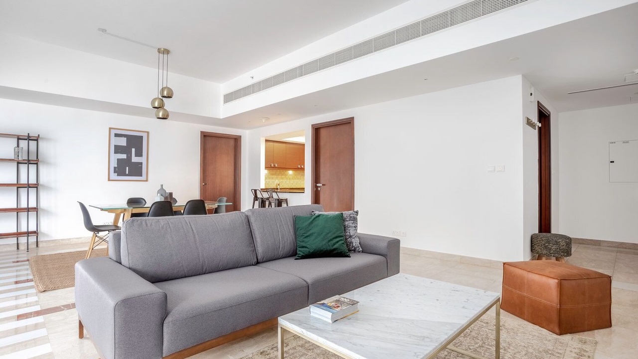 Photo of Livingroom in Trade Center