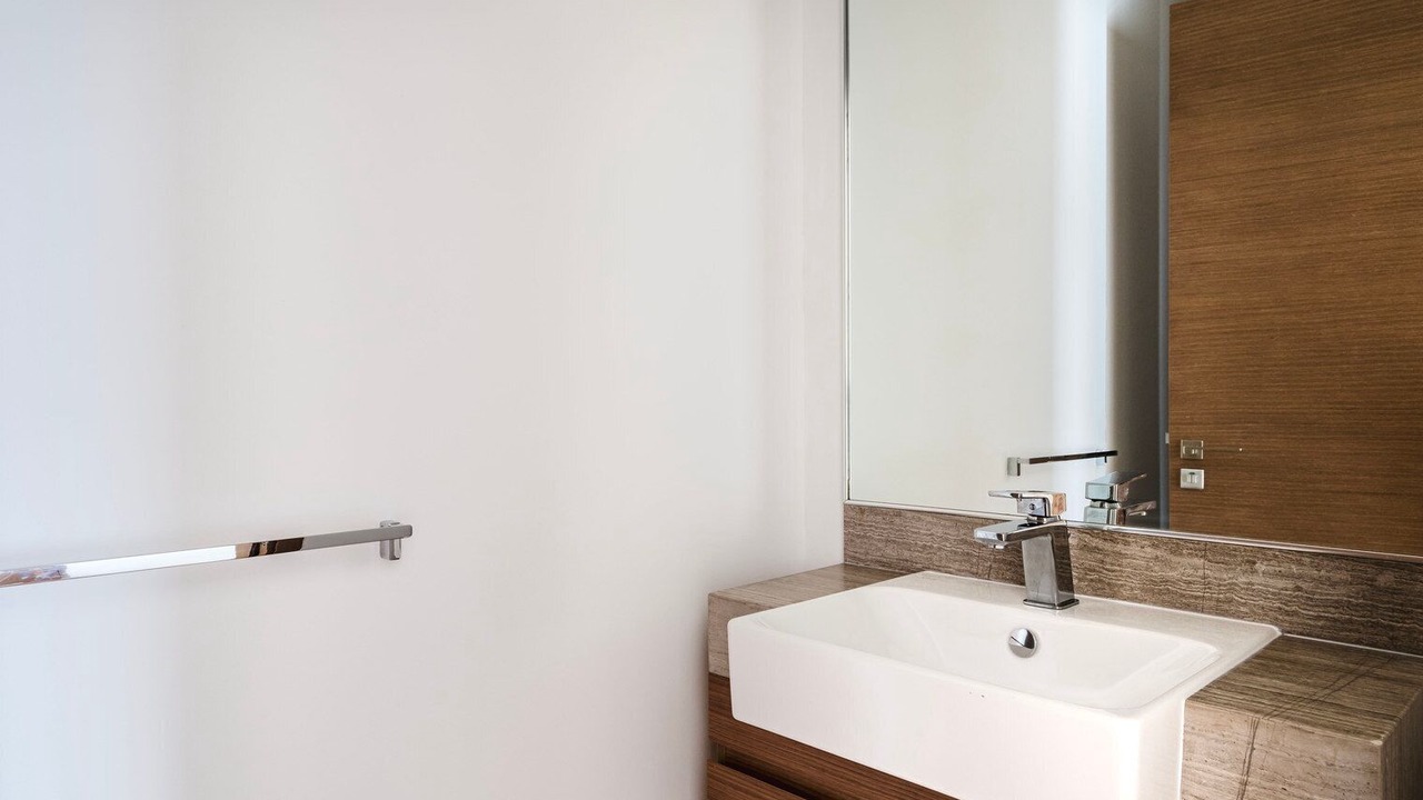 Photo of Bathroom in Al Wasl