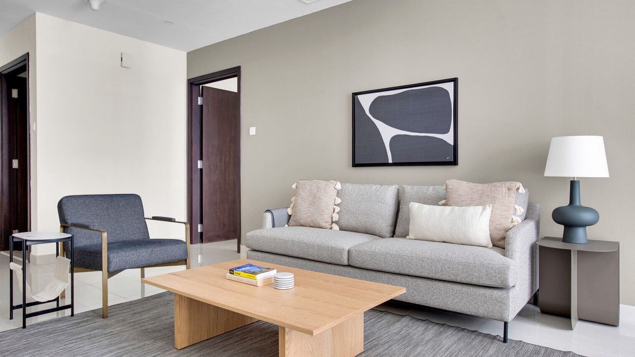 Photo of Livingroom in Trade Center