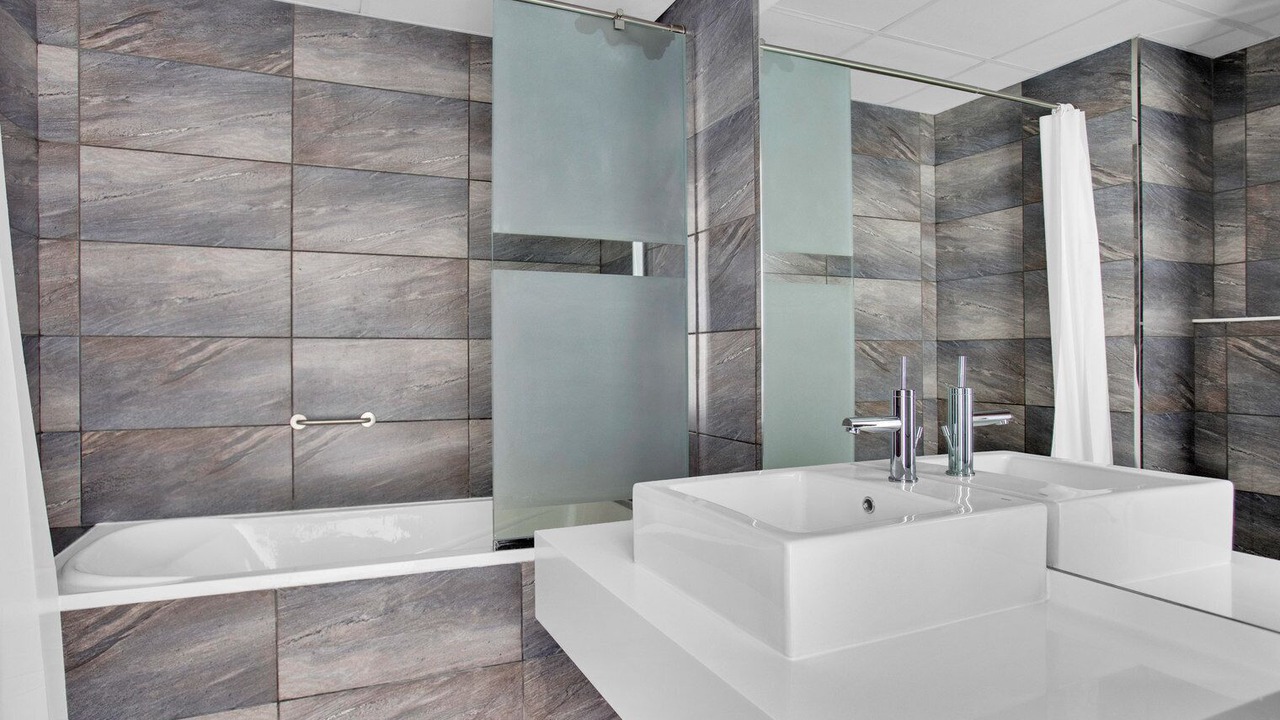 Photo of Bathroom in Trade Center