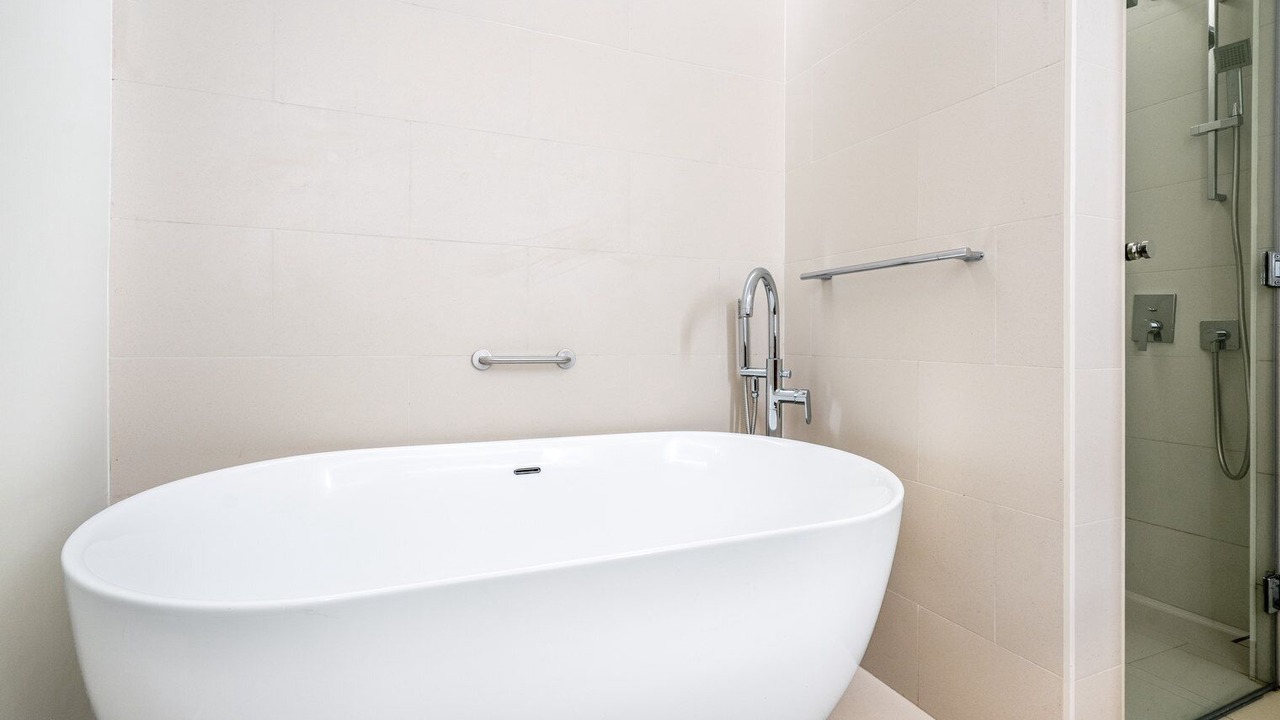 Photo of Bathroom in Al Wasl