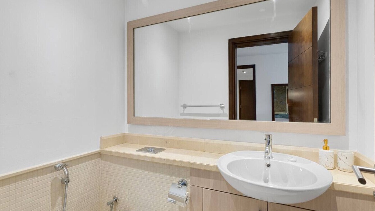 Photo of Bathroom in Downtown Dubai