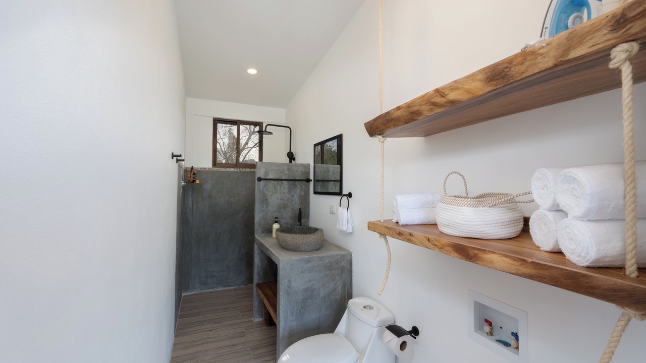 Photo of Bathroom in La Cruz
