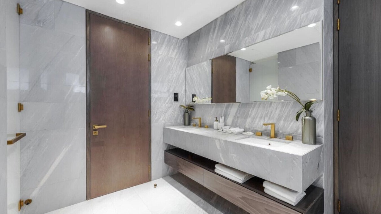 Photo of Bathroom in Palm Jumeirah