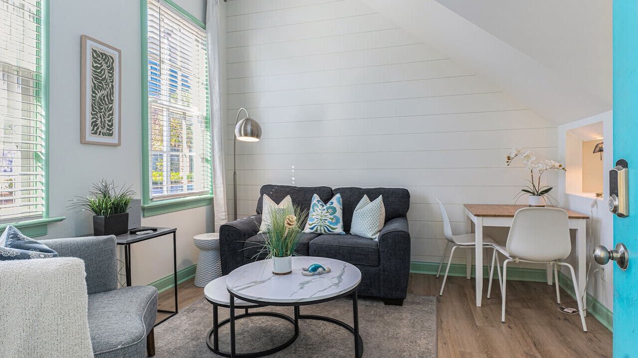 Photo of Livingroom in North Charleston