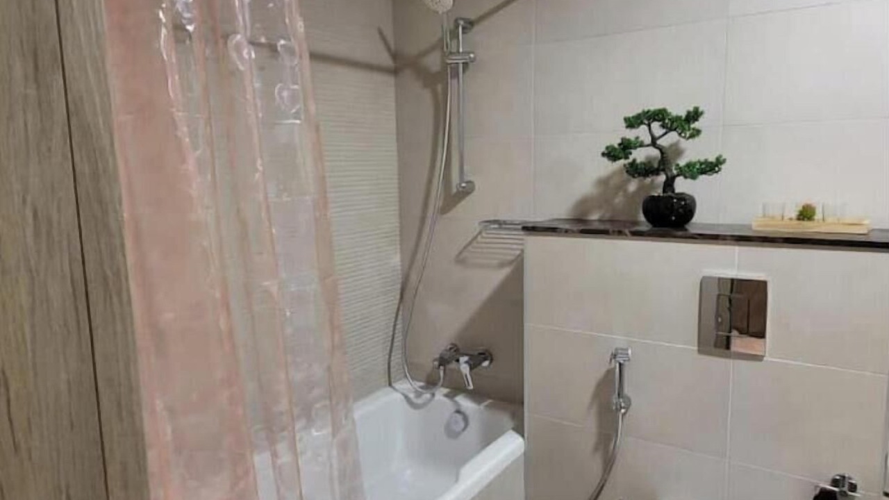 Photo of Bathroom in Al Quoz