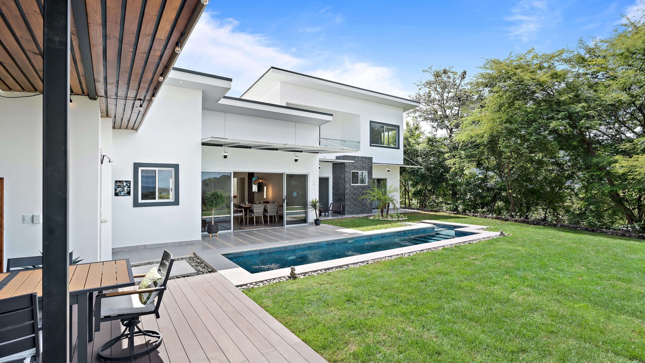 Photo of Outdoor in Coco