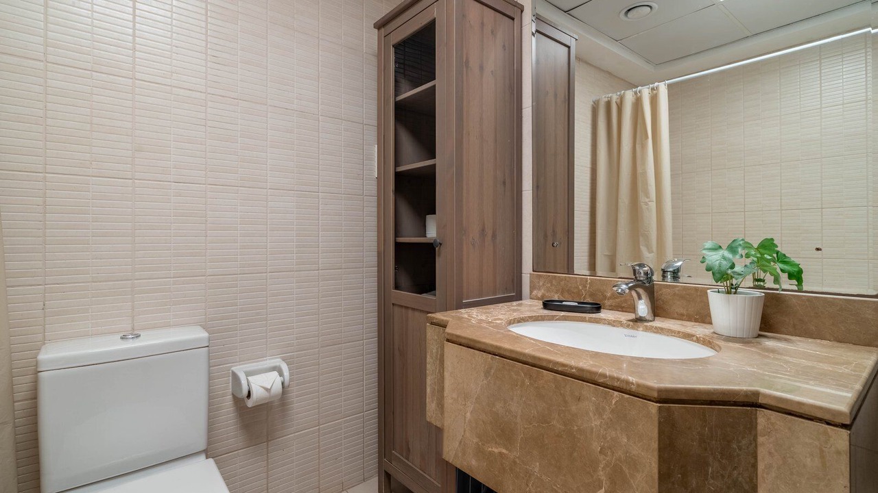 Photo of Bathroom in Jumeirah Lake Towers