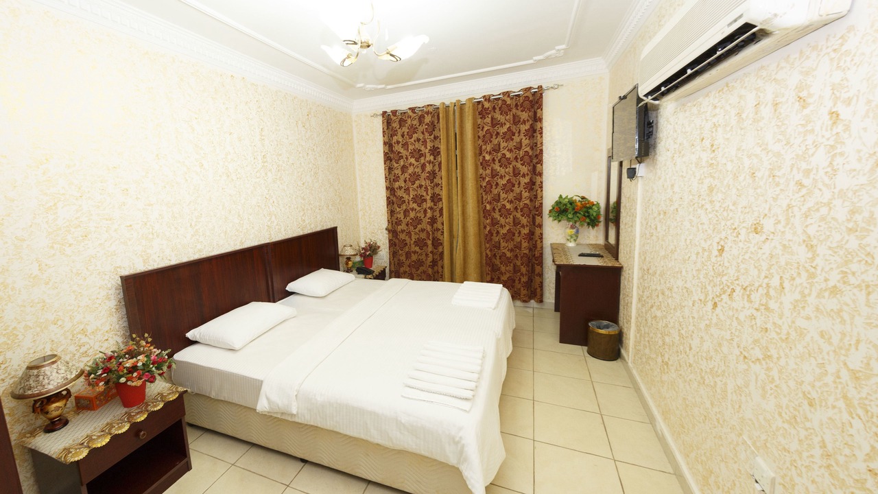 Photo of Bedroom in Al Ghubrah Ash Shamaliyyah