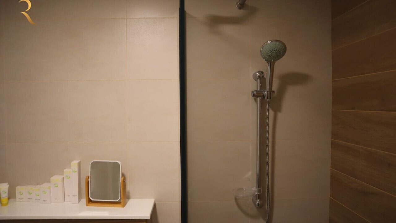 Photo of Bathroom in Al Raha Beach