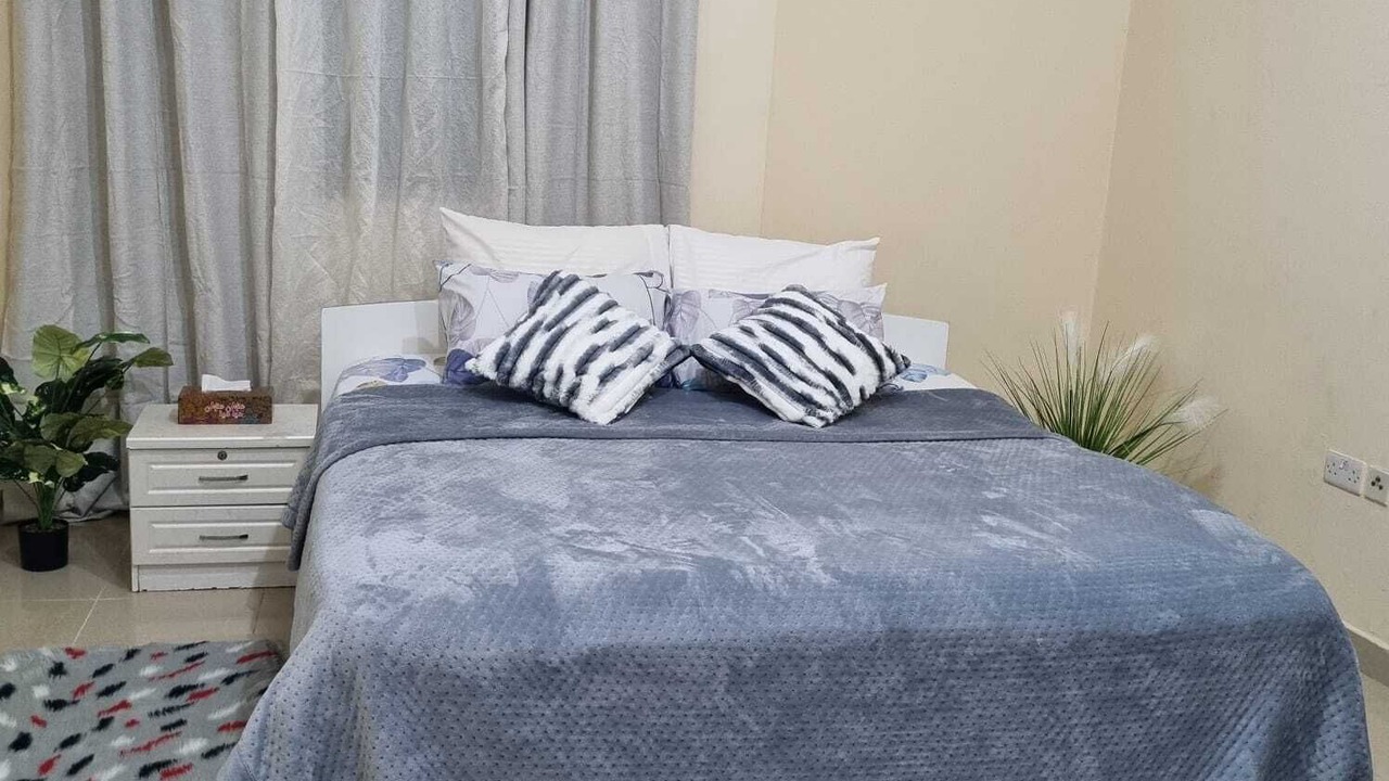 Photo of Bedroom in Mussafah