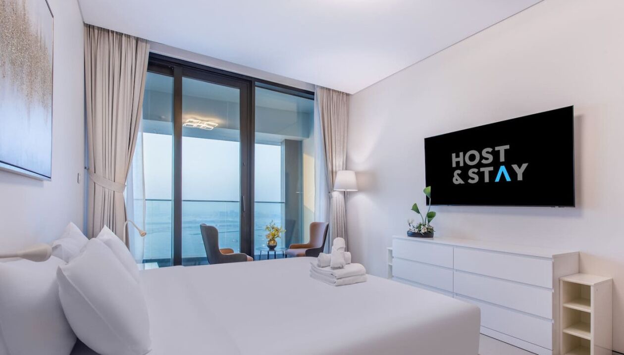 Photo of Bedroom in Jumeirah Beach Residence