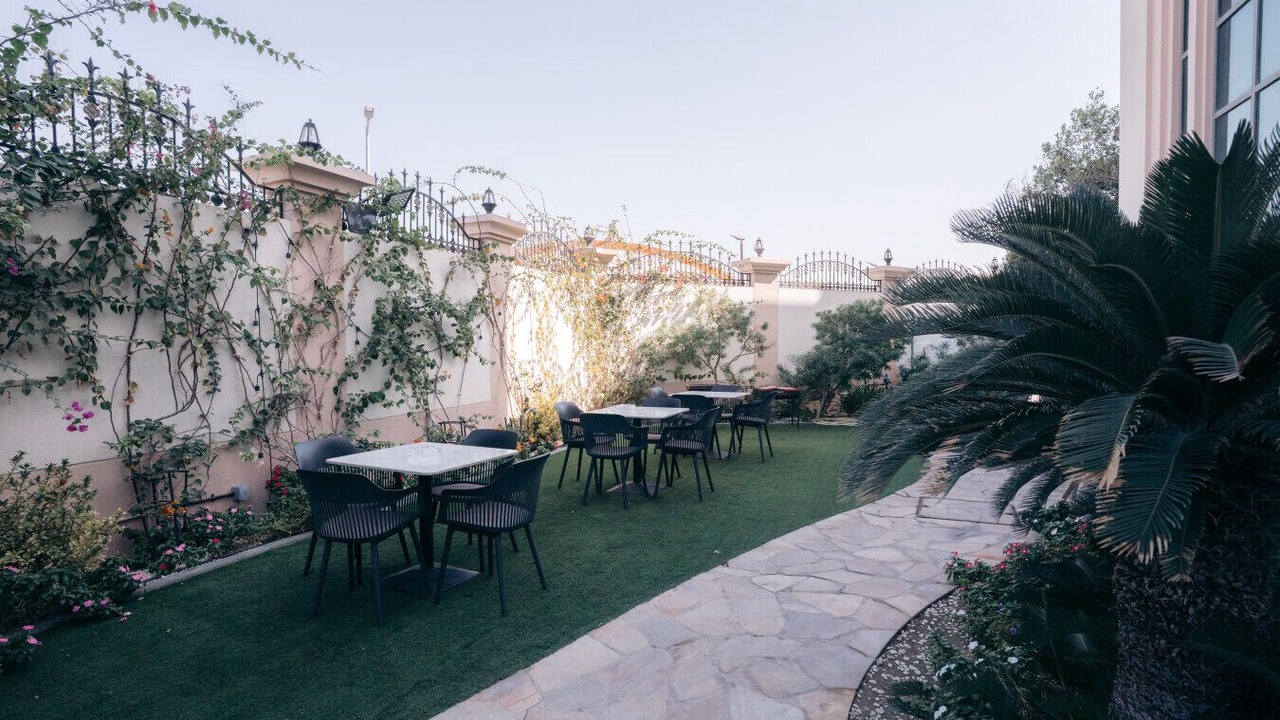 Photo of Outdoor in Jumeira 3