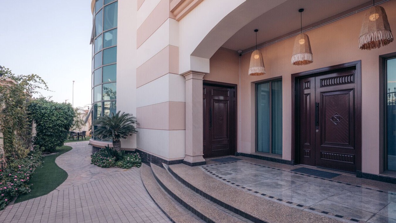Photo of Outdoor in Jumeira 3