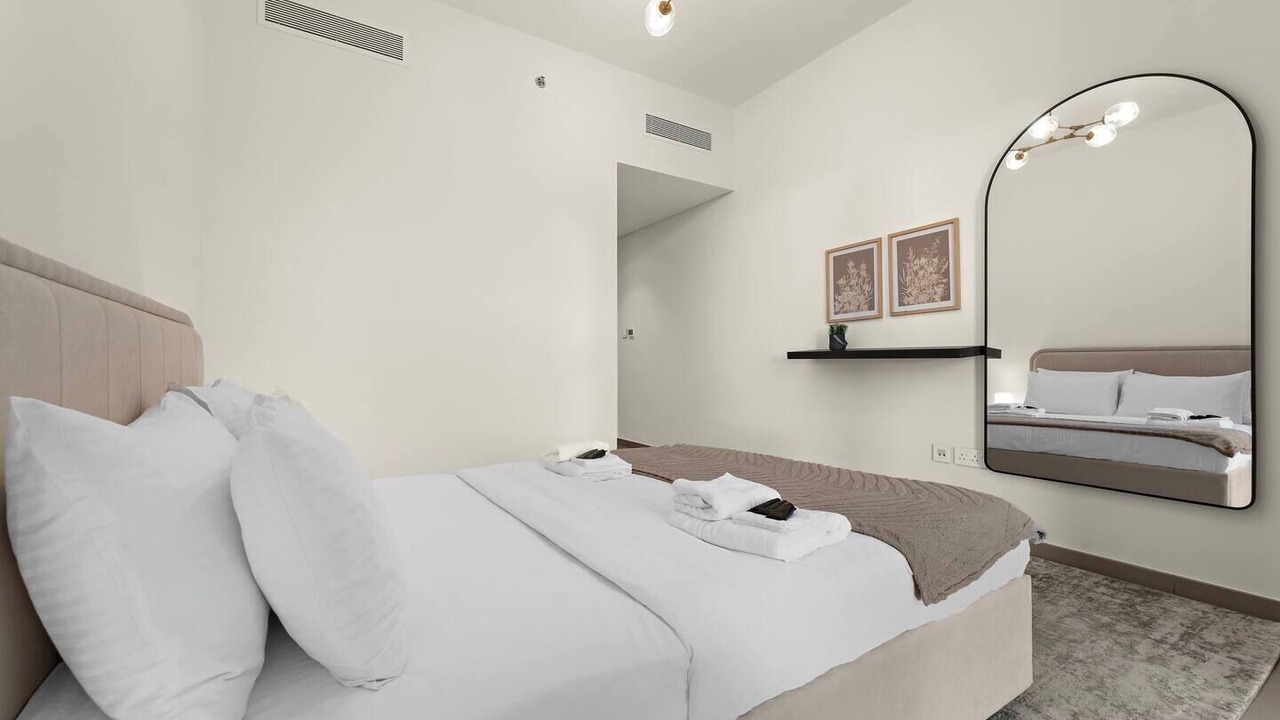 Photo of Bedroom in Za'abeel 2