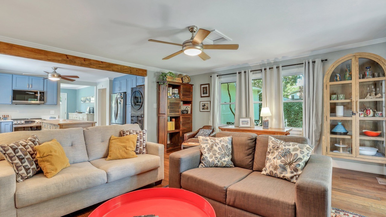 Photo of Livingroom in Johns Island