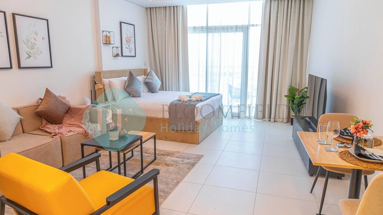 Photo of Livingroom in Al Raha Beach