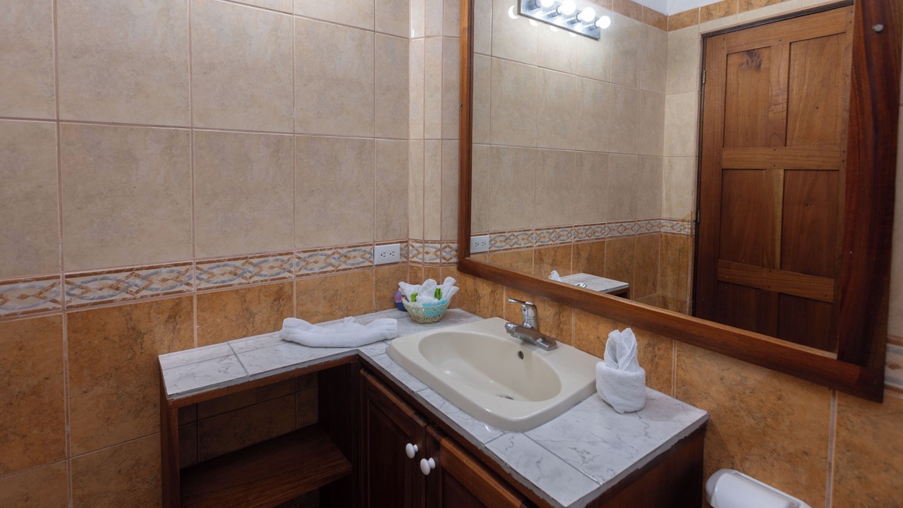 Photo of Bathroom in El Cerro