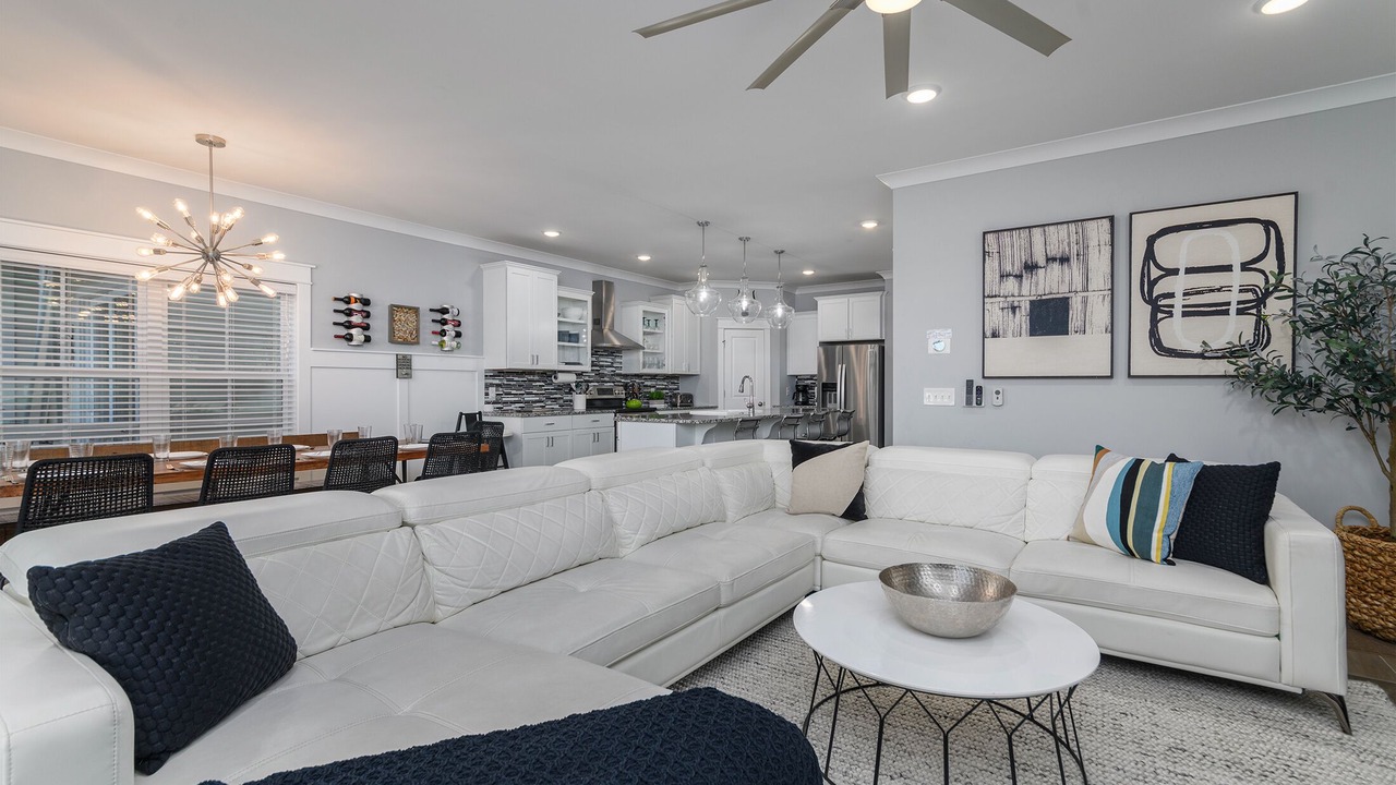 Photo of Livingroom in Folly Field