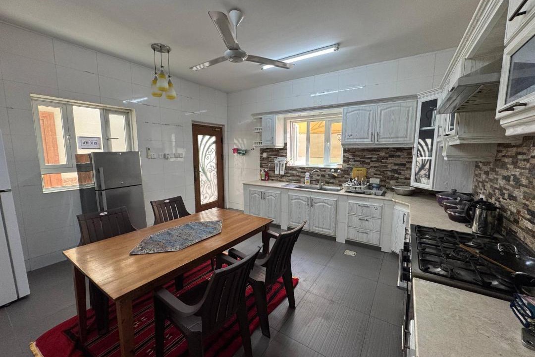 Photo of Kitchen in Al Ghubrah Ash Shamaliyyah