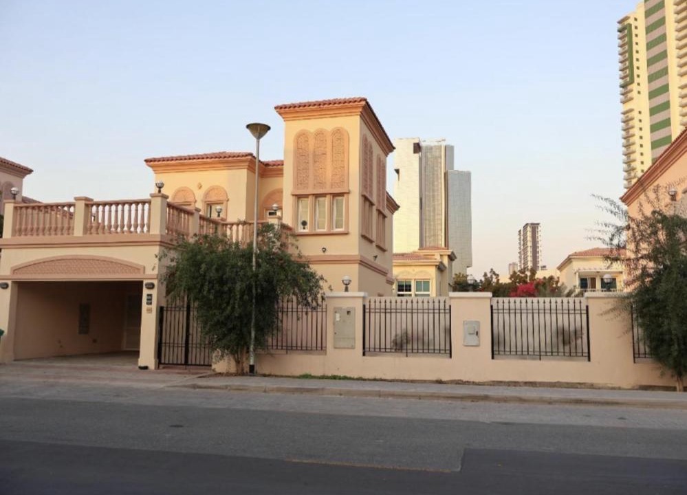 Photo of Others in Jumeirah Village