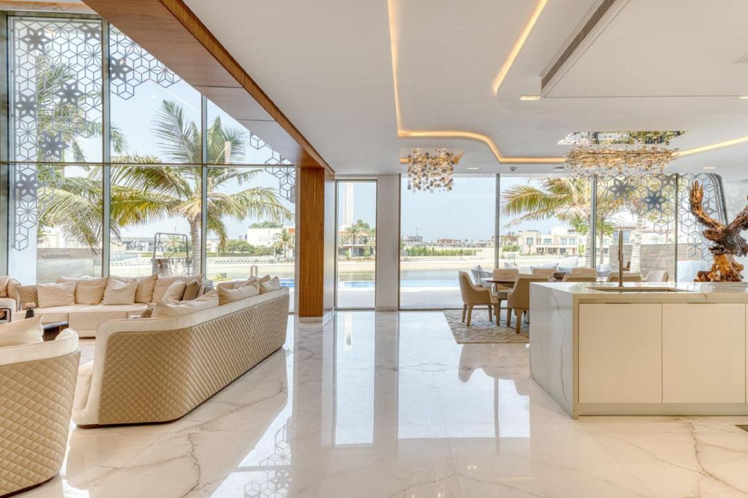 Photo of Others in Palm Jumeirah