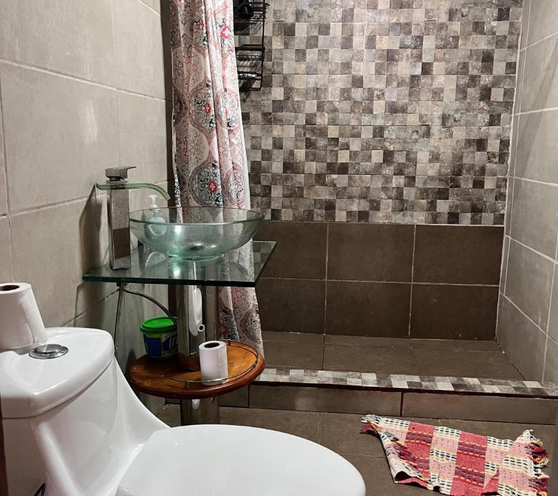 Photo of Bathroom in Quebrada La Gamba