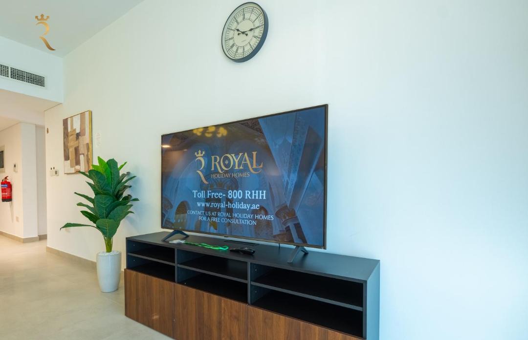 Photo of Livingroom in Al Raha Beach