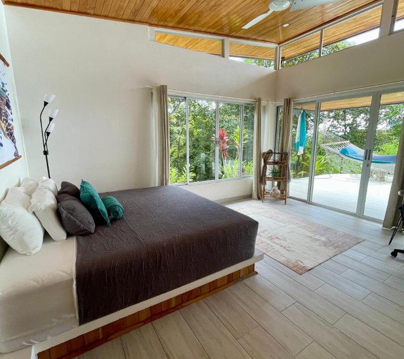 Photo of Bedroom in Portalon