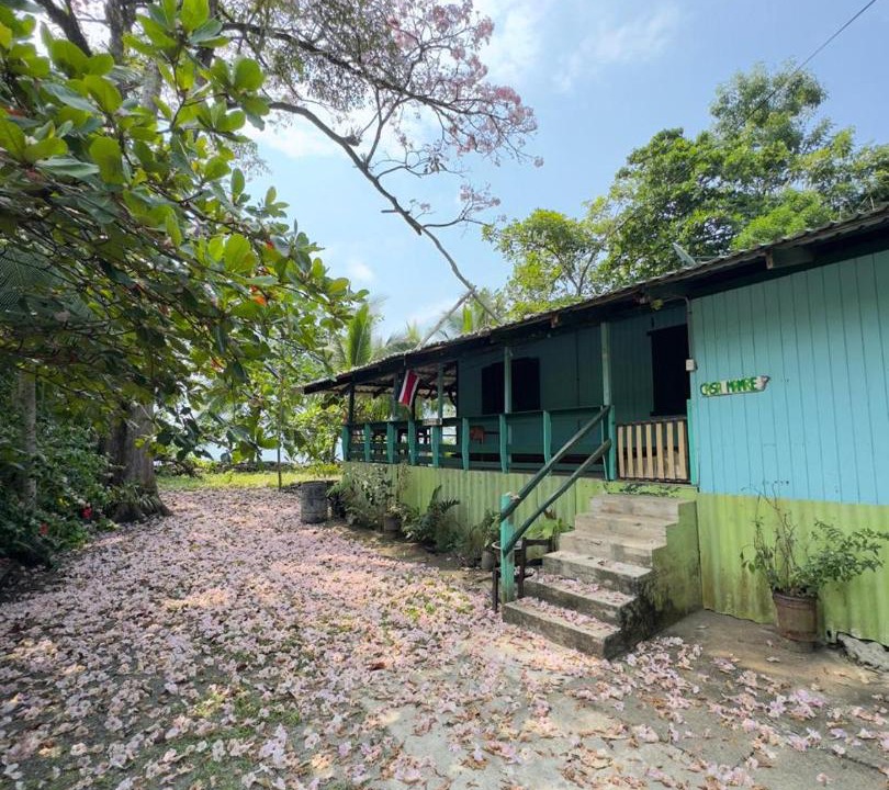 Photo of Others in Cahuita