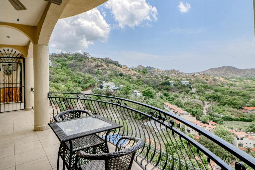 Photo of Patio Balcony in Coco
