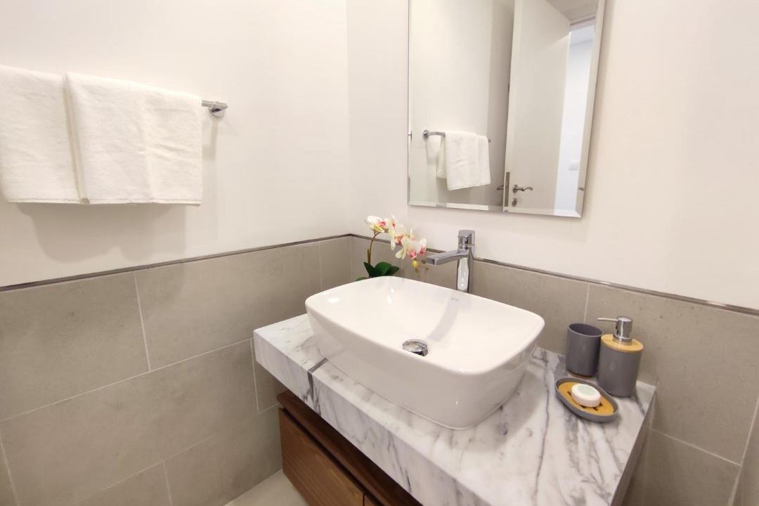 Photo of Bathroom in Umm Suqeim 3