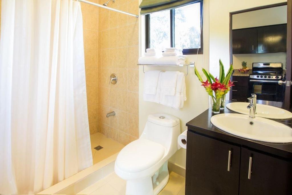 Photo of Bathroom in Canton Parrita