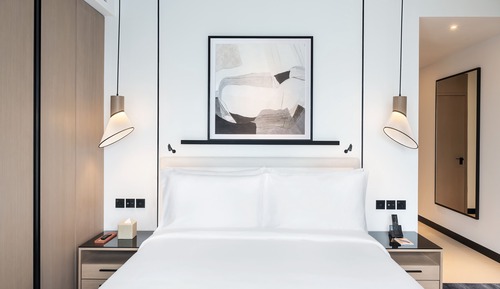 Deluxe Suite, City View With Private Balcony