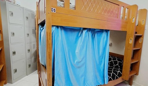 Shared Dormitory, Multiple Beds