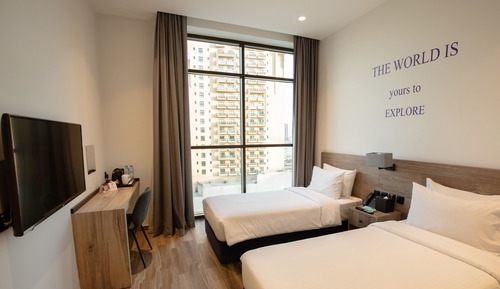 Deluxe Room (includes 25% off F&B)