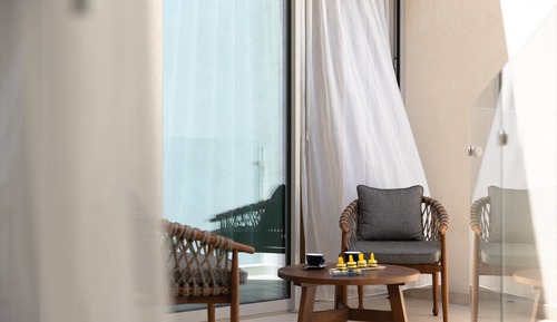 One Bedroom Family Suite