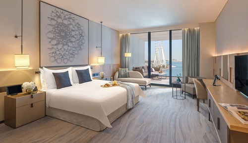 Club One Bedroom Executive Sea View Suite