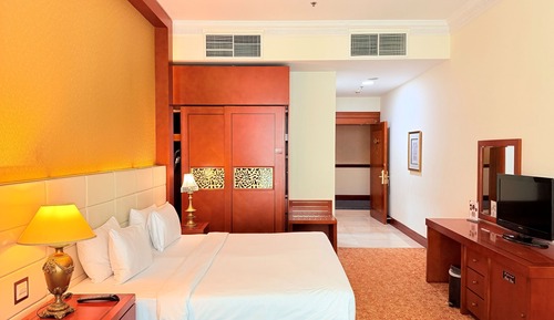 Deluxe Room, 1 King Bed
