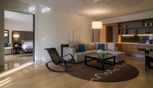 Suite (Ocean)