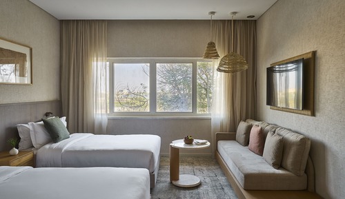 Deluxe Twin Room
