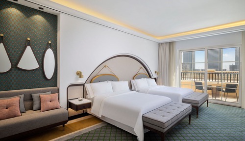 Westin Club Skyline View, 2 Queens with Balcony, Breakfast, Happy Hour, Afternoon Tea, Club Lounge