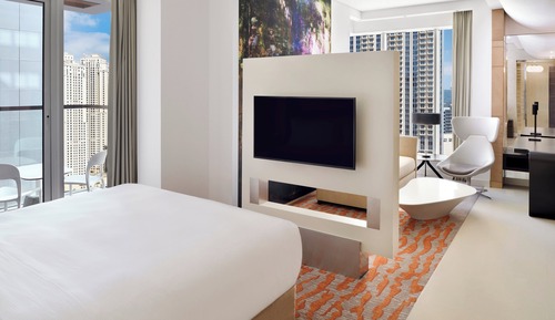 Junior Double Room, 1 King Bed (High Floor)