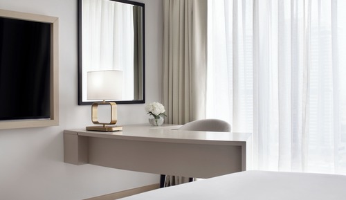 Club Suite, 1 King Bed with Sofa bed, Tower (City View)
